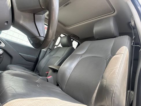 Used 2017 Nissan Frontier SL w/ Moonroof Package AWD/4WD image 11
