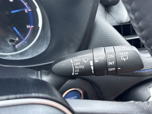 Used 2021 Toyota RAV4 XSE AWD/4WD image 23