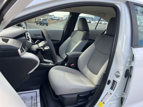 Used 2020 Toyota Corolla LE image 18