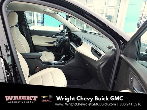 Used 2024 Buick Encore GX Avenir w/ Avenir Convenience Package image 27