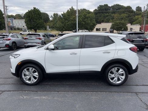 Used 2024 Buick Encore GX Preferred image 4