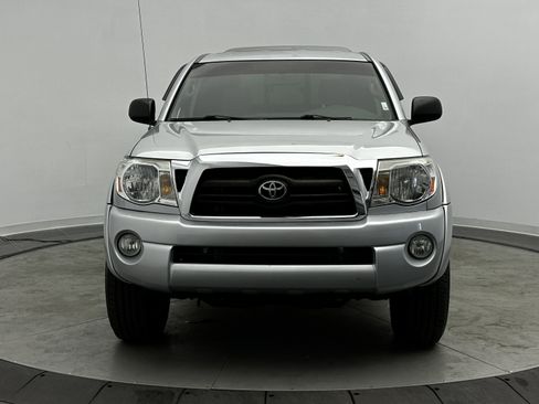 Used 2005 Toyota Tacoma 4x4 Access Cab image 2