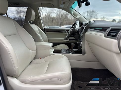Used 2017 Lexus GX 460 Luxury image 26