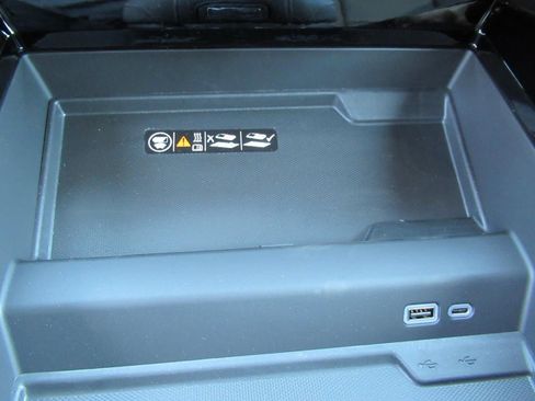 New 2026 Chevrolet Tahoe Premier w/ Sun And Tow Package AWD/4WD image 26