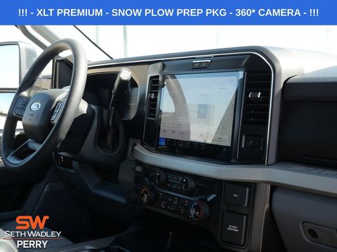 New 2026 Ford F250 XLT w/ XLT Premium Package image 21