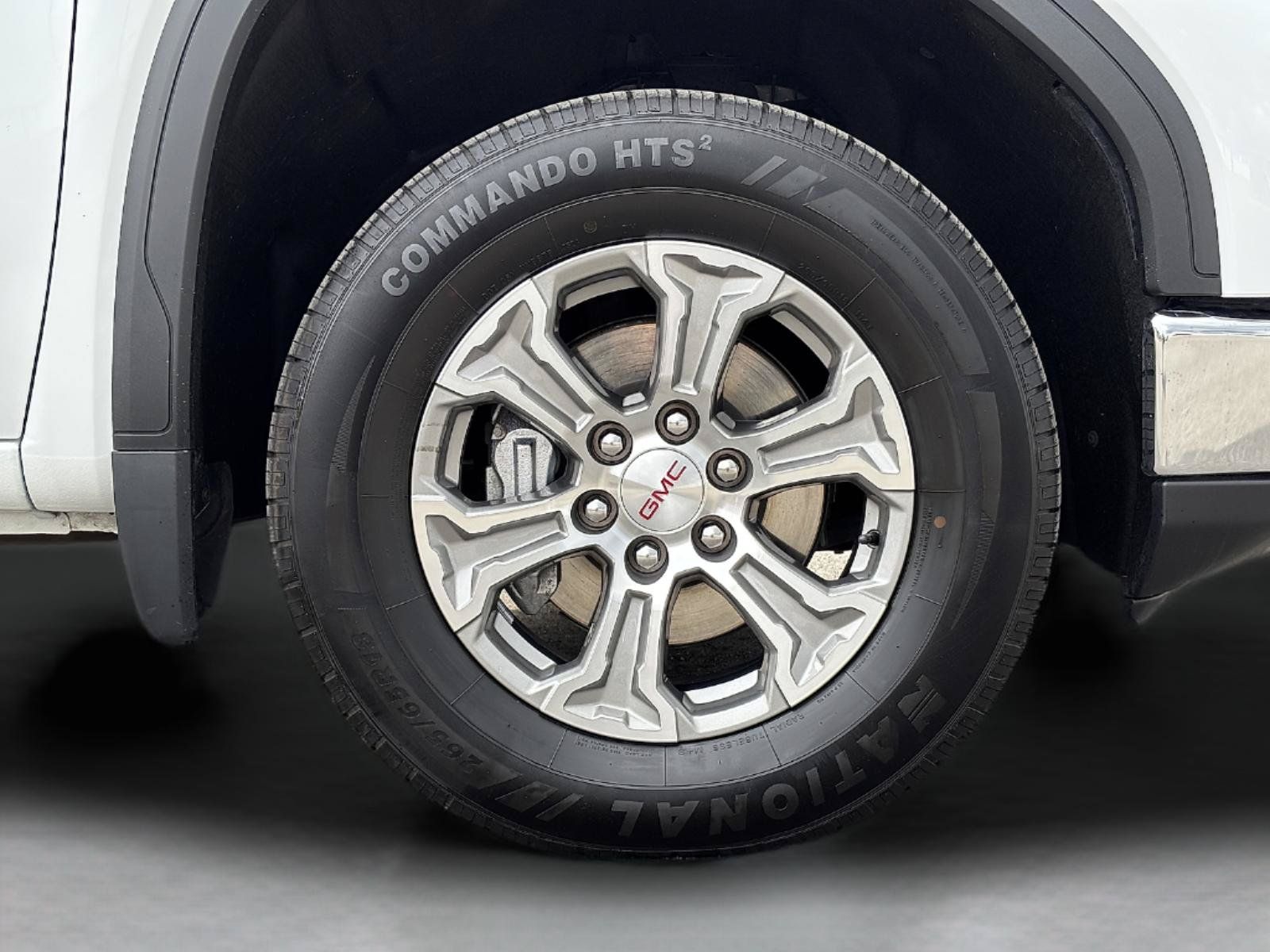 Used 2024 GMC Sierra 1500 SLT AWD/4WD image 10