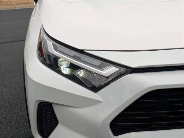Certified 2024 Toyota RAV4 XLE FWD image 10