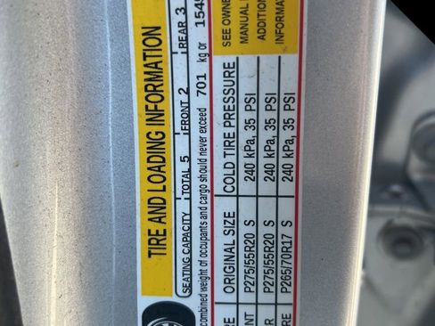 Used 2018 GMC Sierra 1500 SLT w/ SLT Premium Package image 9