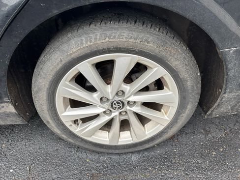 Used 2023 Toyota Camry LE FWD image 21