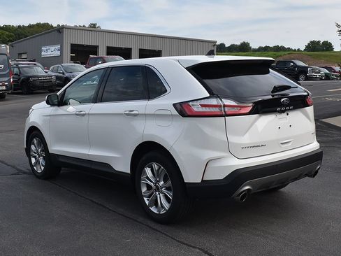 Used 2024 Ford Edge Titanium AWD/4WD image 2