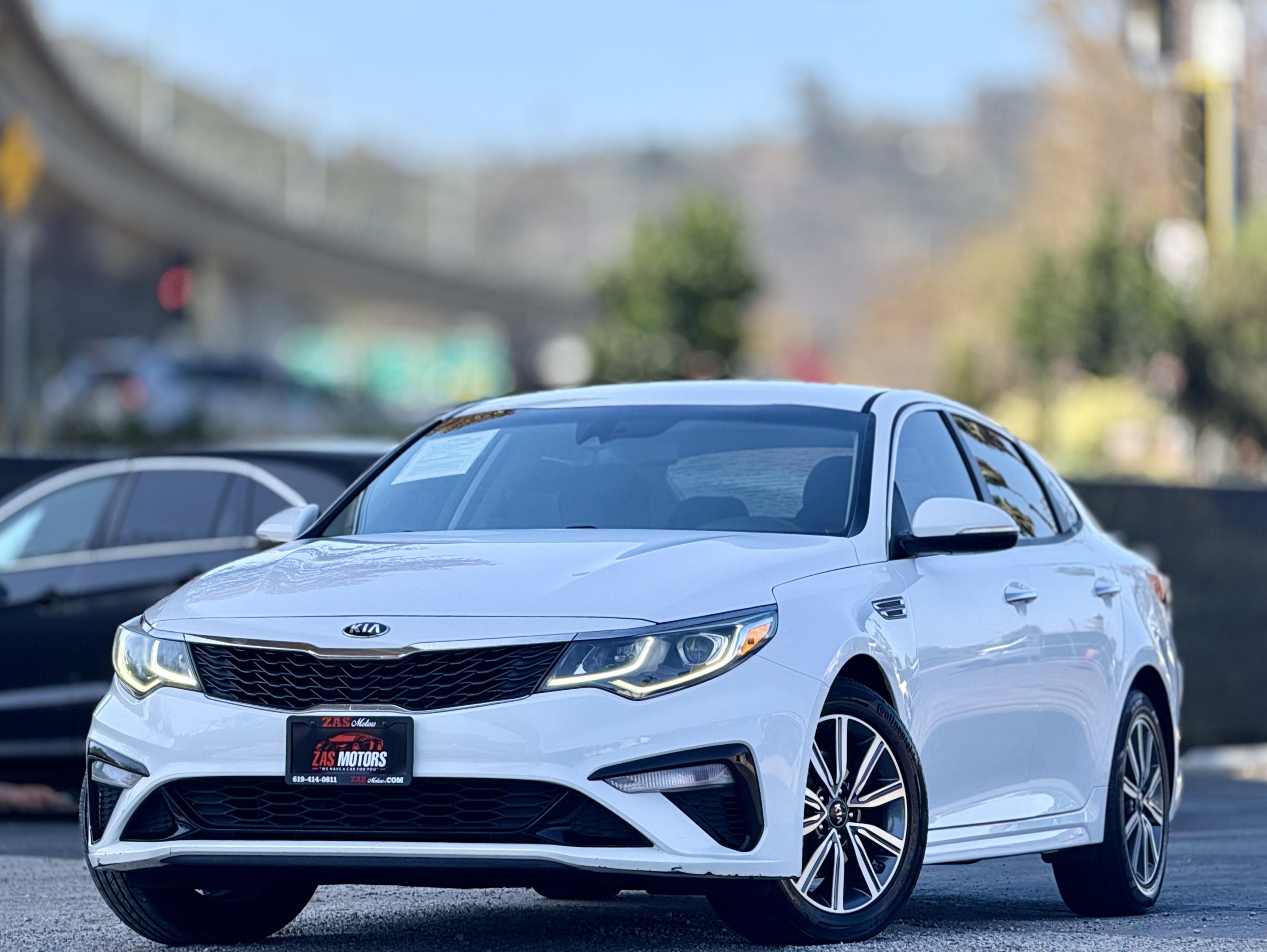 Used 2019 Kia Optima LX w/ LX 17" Wheel Package FWD image 1