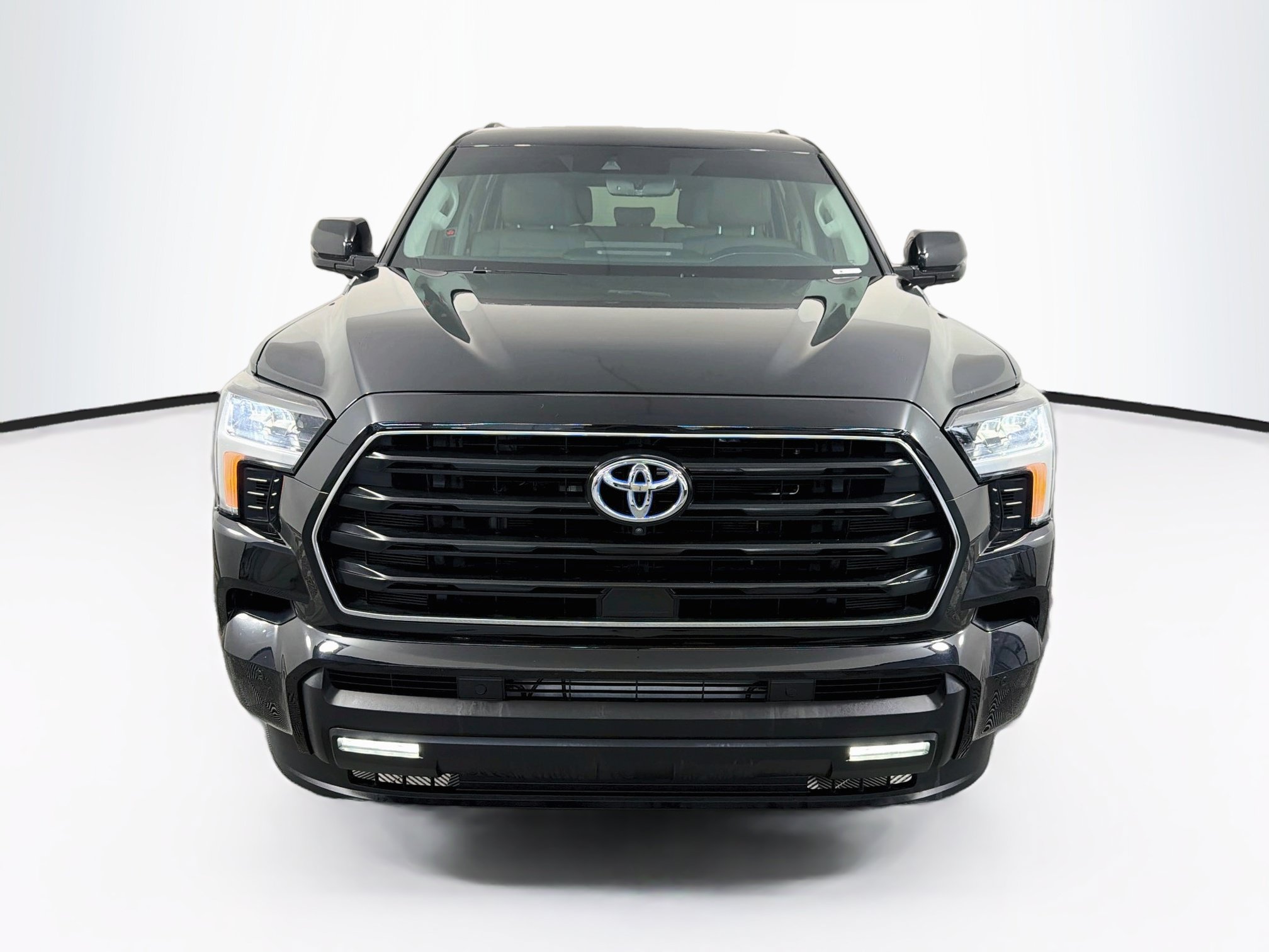 Used 2024 Toyota Sequoia SR5 w/ SR5 Premium Package RWD image 2