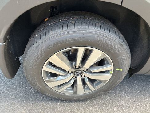 New 2026 Nissan Pathfinder SL AWD/4WD image 24