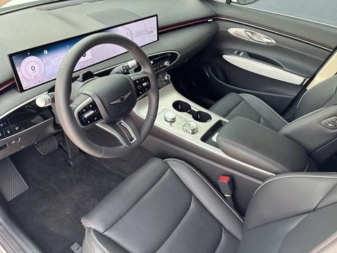 New 2026 Genesis GV70 2.5T AWD/4WD image 12