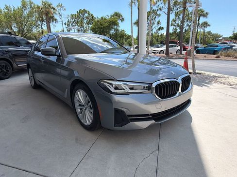 Used 2023 BMW 530i w/ Convenience Package RWD image 7