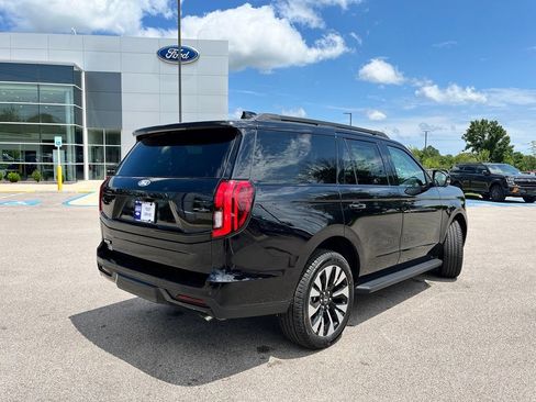 New 2027 Ford Expedition Platinum AWD/4WD image 5