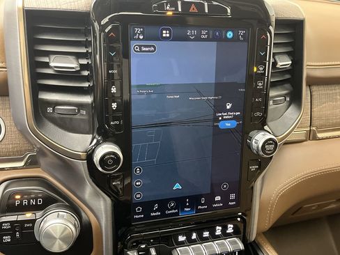 Used 2022 RAM 2500 Limited image 5