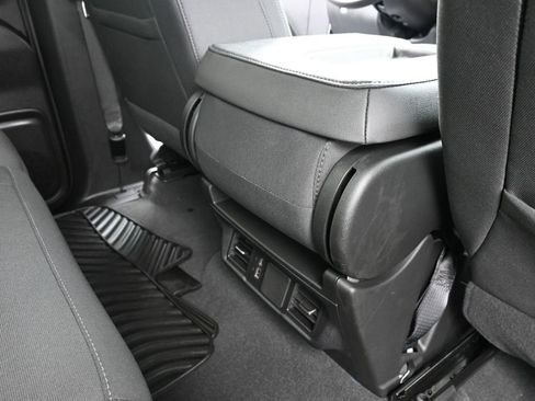 Used 2025 Chevrolet Silverado 2500 Custom w/ Custom Value Package image 13