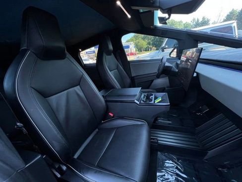 Used 2024 Tesla Cybertruck Cyberbeast AWD/4WD image 24