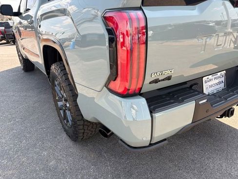 Used 2025 Toyota Tundra Platinum image 26