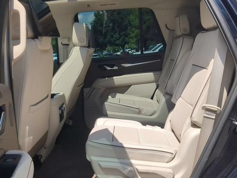 Used 2023 GMC Yukon Denali w/ Denali Reserve Package AWD/4WD image 26