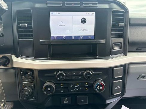 Used 2024 Ford F250 XLT w/ Snow Plow Prep Package image 28