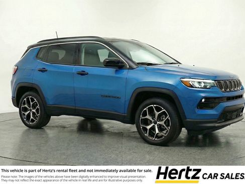 Used 2025 Jeep Compass Limited AWD/4WD image 1