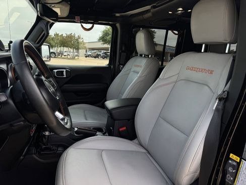 Used 2022 Jeep Gladiator Mojave w/ LED Lighting Group AWD/4WD image 25