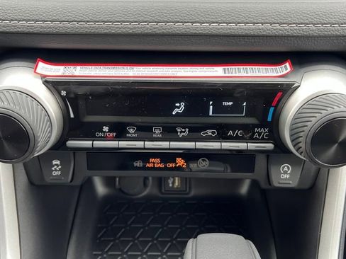 New 2025 Toyota RAV4 LE image 27