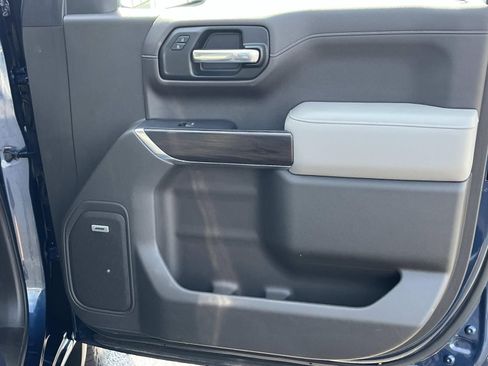Used 2019 GMC Sierra 1500 SLT w/ SLT Premium Plus Package AWD/4WD image 20