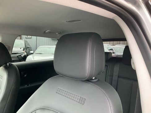 Used 2025 Hyundai Ioniq 5 SEL image 19