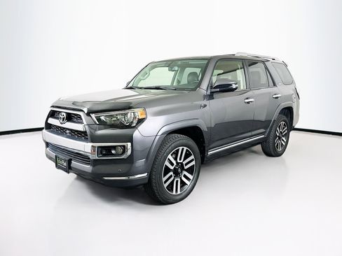 Used 2016 Toyota 4Runner Limited image 3