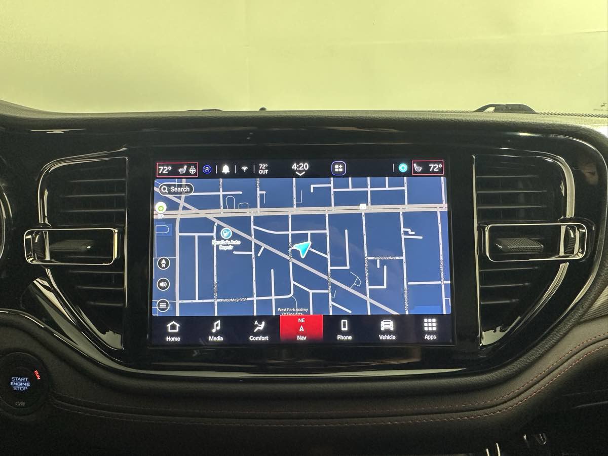 Used 2025 Dodge Durango GT AWD/4WD image 34