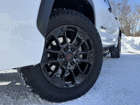 Used 2022 Toyota Tundra SR5 image 6