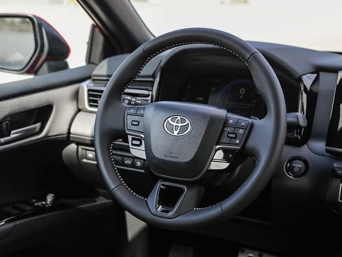 New 2026 Toyota Camry SE image 17