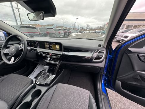 New 2026 Kia Seltos S image 25