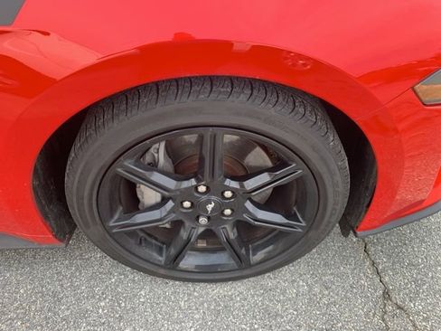 Used 2020 Ford Mustang GT Premium w/ Carbon Sport Interior Package image 9