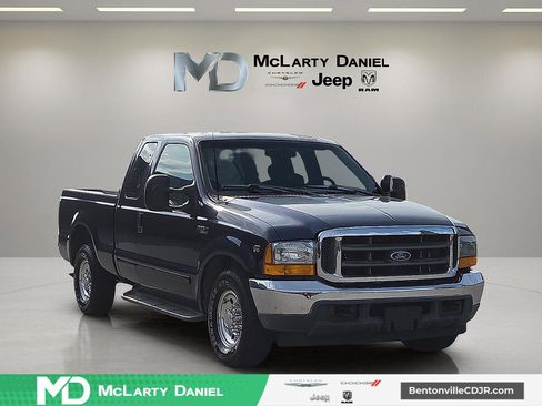 Used 2001 Ford F250 XLT RWD image 1