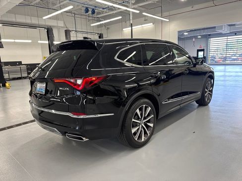 Certified 2026 Acura MDX FWD w/ Technology Package image 3