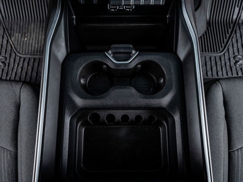 Used 2024 RAM 3500 Big Horn w/ Night Edition image 28