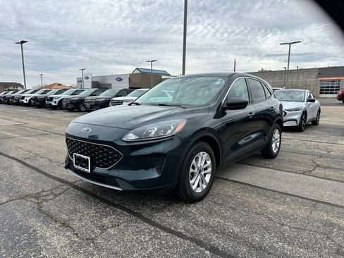 Used 2022 Ford Escape SE w/ Convenience Package image 3