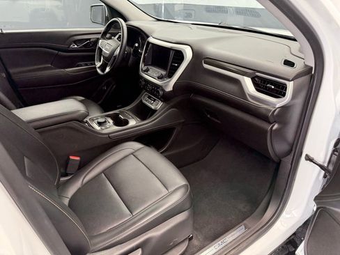 Used 2023 GMC Acadia SLT image 65