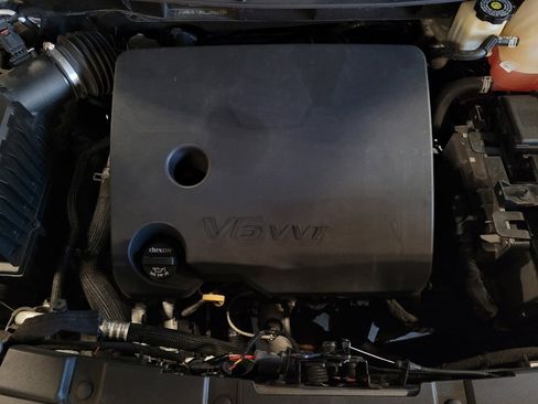 Used 2020 Chevrolet Traverse LS FWD image 30