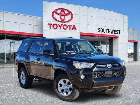 Used 2023 Toyota 4Runner SR5 image 1