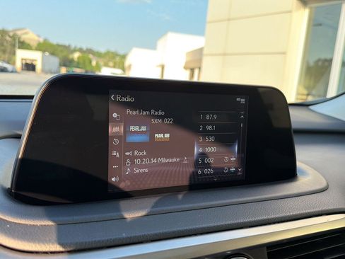 Certified 2022 Lexus RX 350 FWD w/ Premium Package image 24