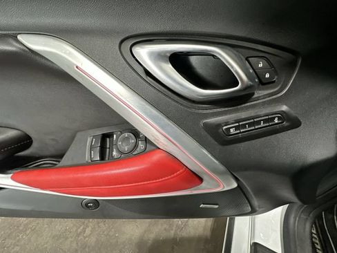 Used 2022 Chevrolet Camaro SS RWD image 19