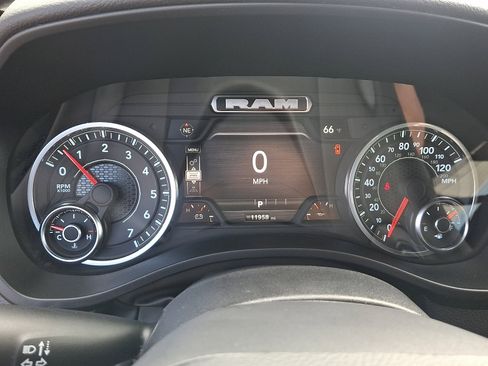 Used 2025 RAM 1500 Big Horn AWD/4WD image 19