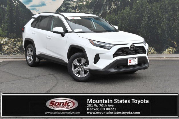 Certified 2025 Toyota RAV4 XLE AWD/4WD image 1