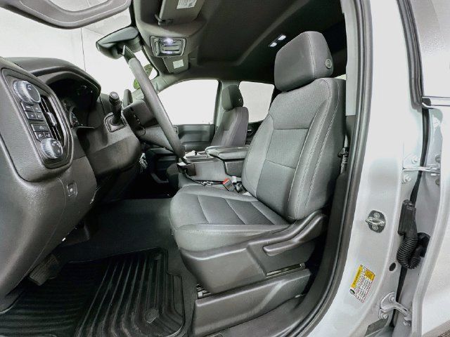 Used 2023 GMC Sierra 1500 Pro w/ Graphite Edition AWD/4WD image 17