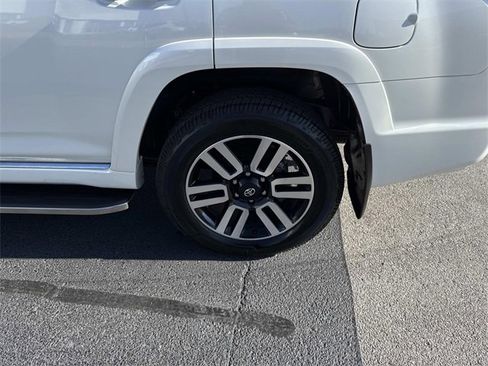 Used 2022 Toyota 4Runner Limited image 30
